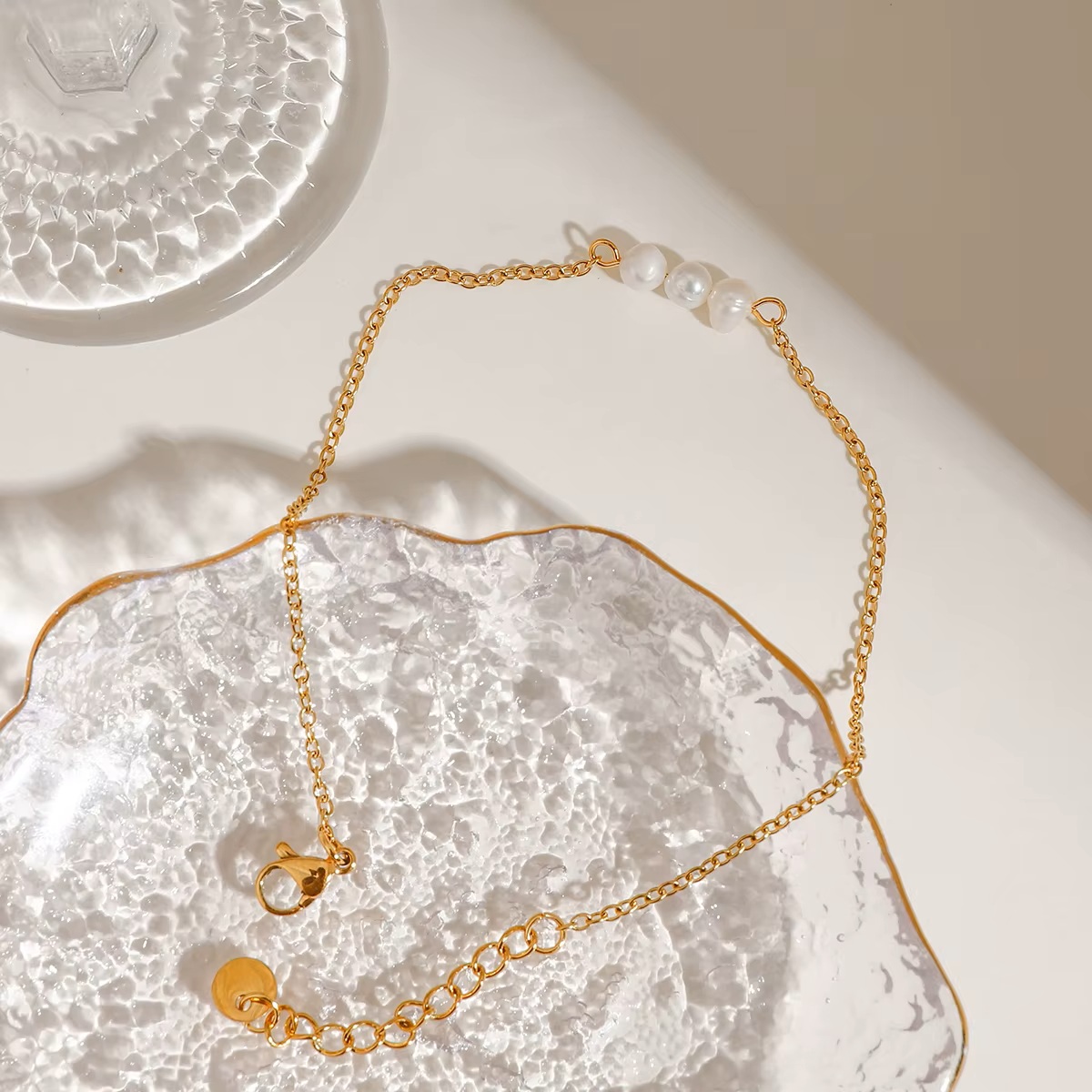 Pearl Trio zapínání